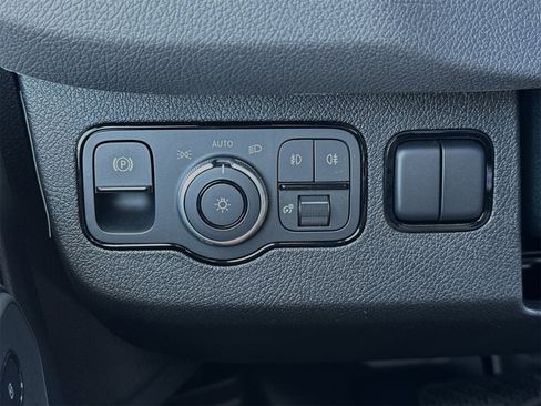 Used 2024 Mercedes-Benz Sprinter 2500 image 31