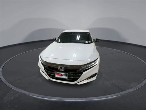 Used 2022 Honda Accord Sport image 3