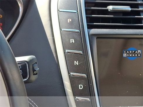 Used 2019 Lincoln Nautilus Black Label image 10