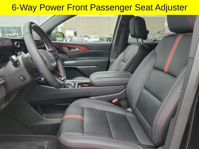 Used 2025 Chevrolet Traverse RS w/ LPO, Floor Liner Package AWD/4WD image 23