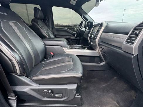 Used 2020 Ford F350 Platinum image 22