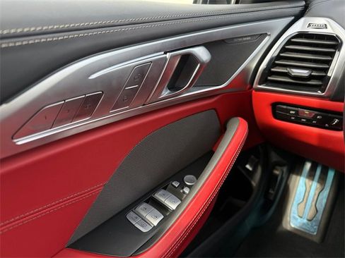 Certified 2025 BMW 840i xDrive image 32