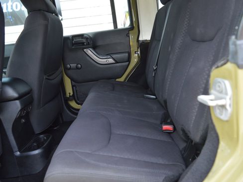 Used 2013 Jeep Wrangler Unlimited Sport w/ Connectivity Group image 16