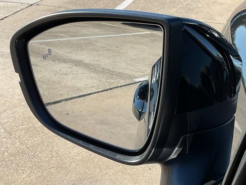 New 2026 Nissan Murano Platinum image 10