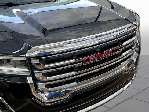Used 2020 GMC Acadia SLE FWD image 27