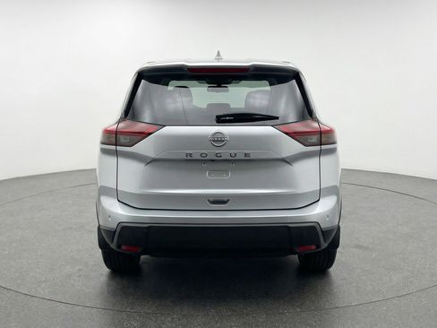 Used 2025 Nissan Rogue SV FWD image 7