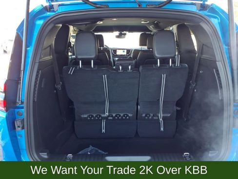 New 2026 Chrysler Pacifica Select image 10