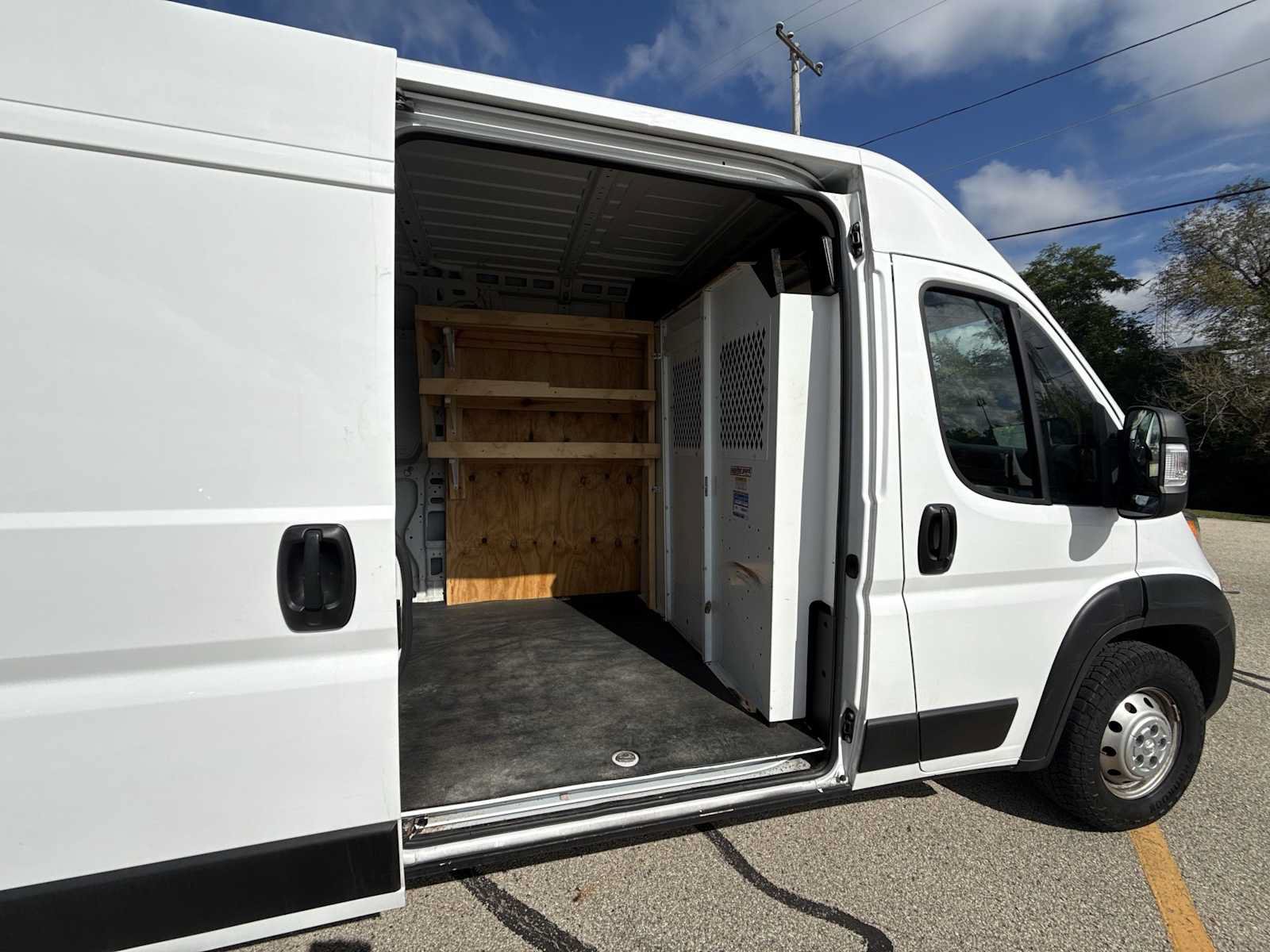 Used 2023 RAM ProMaster 2500 FWD image 24