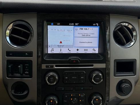 Used 2017 Ford Expedition Limited w/ Equipment Group 301A RWD image 14
