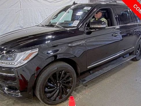 Used 2020 Lincoln Navigator L Reserve w/ Equipment Group 208A Reserve image 2