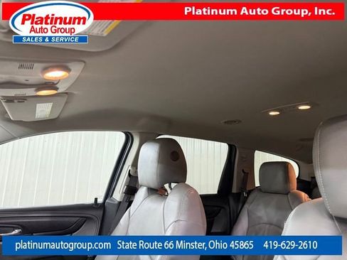 Used 2017 Chevrolet Traverse LT AWD/4WD image 14
