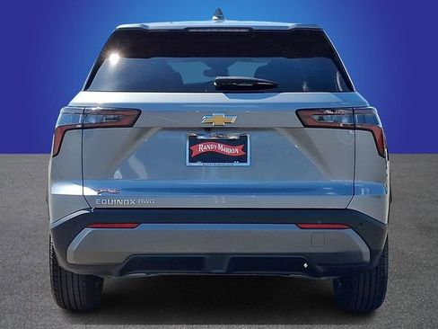 Used 2025 Chevrolet Equinox LT AWD/4WD image 5