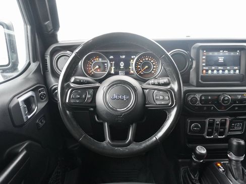 Used 2021 Jeep Wrangler Unlimited Sport image 13