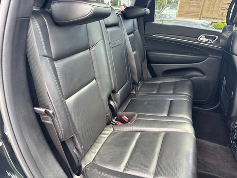 Used 2018 Jeep Grand Cherokee Limited w/ Luxury Group II AWD/4WD image 46