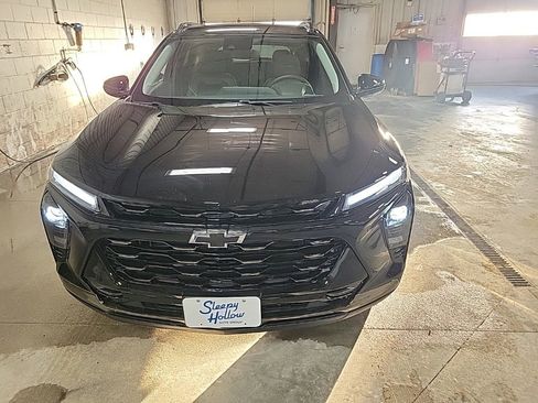 New 2026 Chevrolet Trax ACTIV image 2