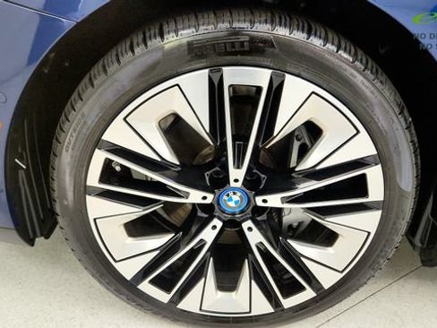 Used 2025 BMW i5 eDrive40i RWD image 77