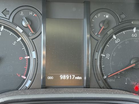 Used 2021 Toyota 4Runner SR5 Premium AWD/4WD image 8