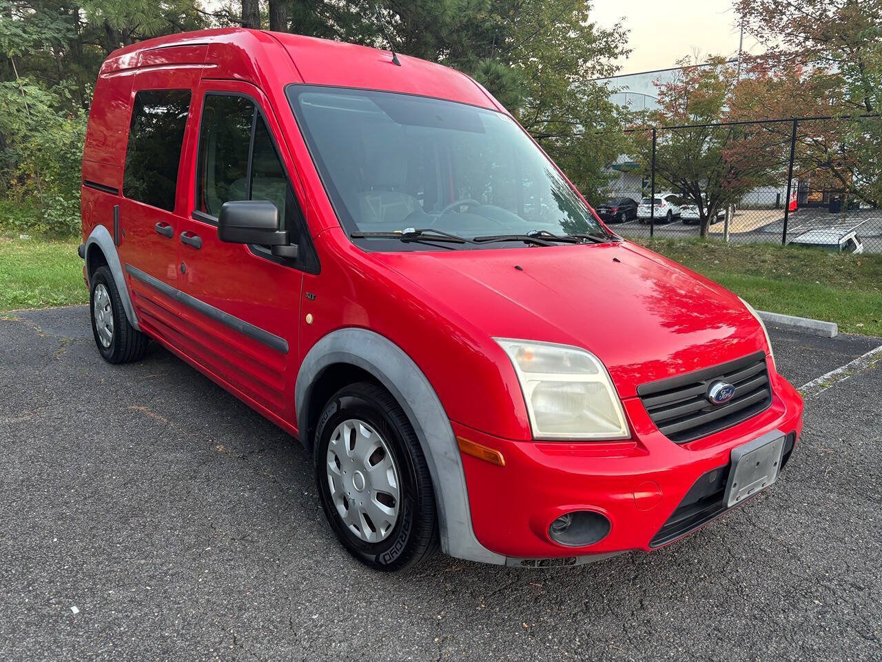 Used 2010 Ford Transit Connect XLT FWD image 6