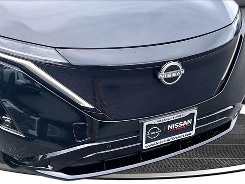 Used 2023 Nissan Ariya FWD image 33