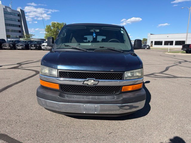 Used 2011 Chevrolet Express 1500 LT w/ LT Preferred Equipment Group AWD/4WD image 3