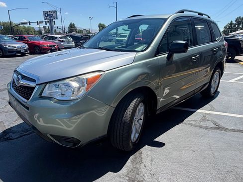 Used 2016 Subaru Forester 2.5i w/ Alloy Wheel Package AWD/4WD image 7