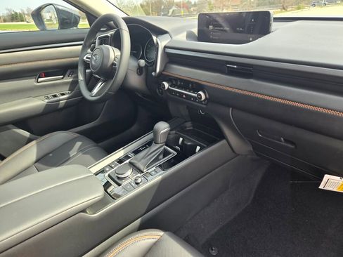 New 2026 MAZDA CX-50 AWD 2.5 Hybrid w/ Weather Package image 6