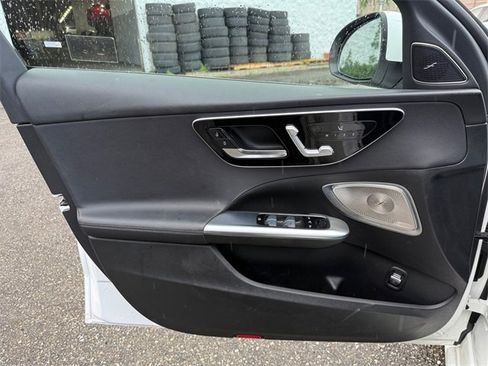 Used 2022 Mercedes-Benz C 300 C 300 image 10