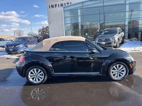 Used 2015 Volkswagen Beetle TDI image 7