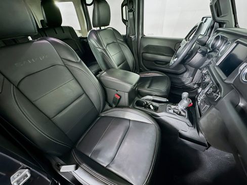 Used 2022 Jeep Wrangler Sahara image 31