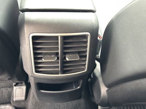 Used 2024 Kia Sportage EX AWD/4WD image 16