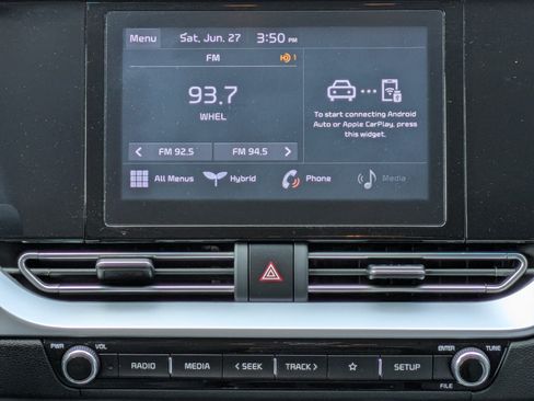 Certified 2022 Kia Niro LX FWD image 14