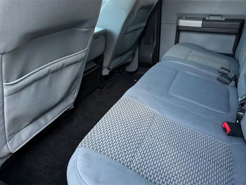 Used 2016 Ford F250 XLT w/ XLT Value Package image 12