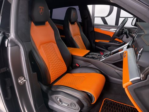 Used 2021 Lamborghini Urus AWD/4WD image 17