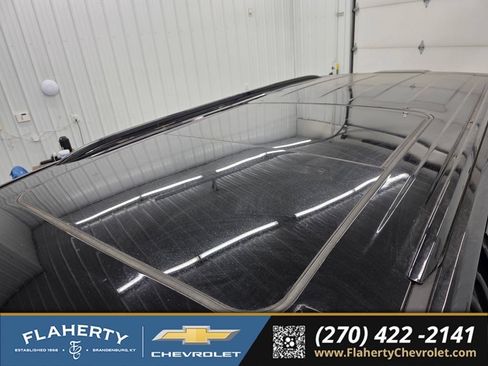 Used 2023 Chevrolet Tahoe RST AWD/4WD image 34