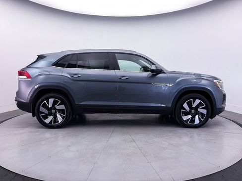 Used 2024 Volkswagen Atlas Cross Sport SE AWD/4WD image 39