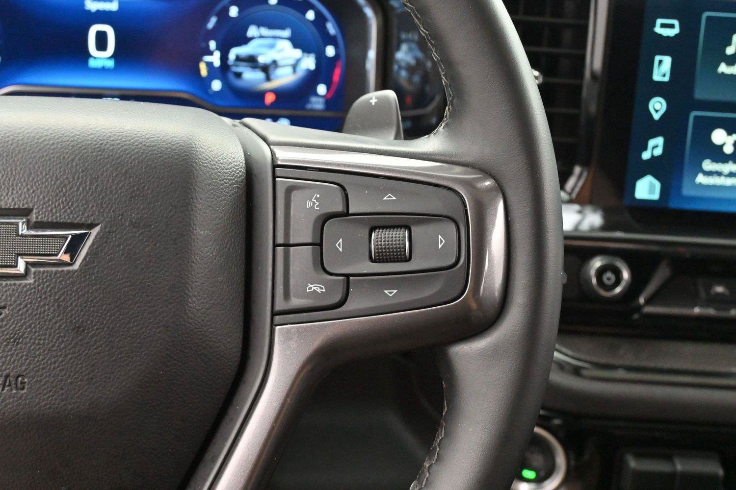 Used 2024 Chevrolet Silverado 1500 ZR2 w/ Technology Package AWD/4WD image 16