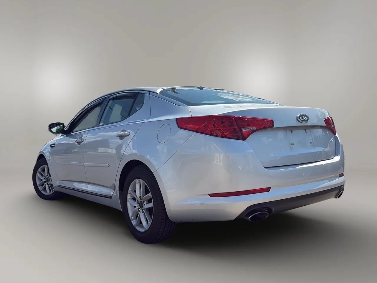 Used 2013 Kia Optima LX FWD image 5