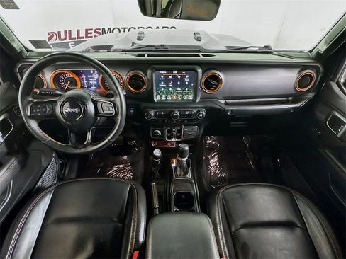 Used 2023 Jeep Gladiator Mojave w/ Cold Weather Group image 30