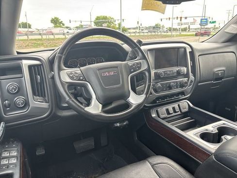 Used 2014 GMC Sierra 1500 SLT w/ SLT Crew Cab Value Package AWD/4WD image 17