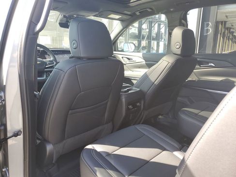 New 2026 Chevrolet Traverse LT FWD image 16