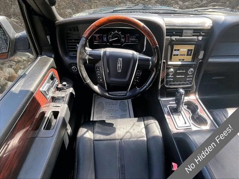 Used 2016 Lincoln Navigator L Reserve AWD/4WD image 5