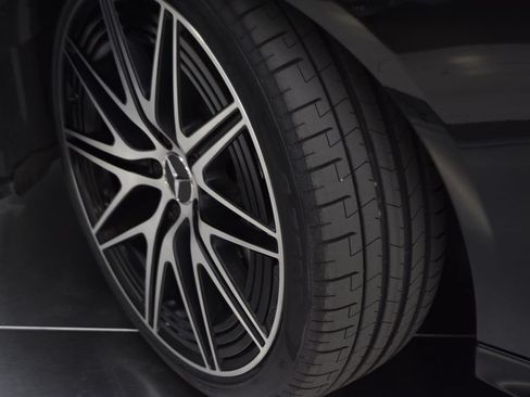 Used 2024 Mercedes-Benz C 43 AMG 4MATIC Sedan image 29