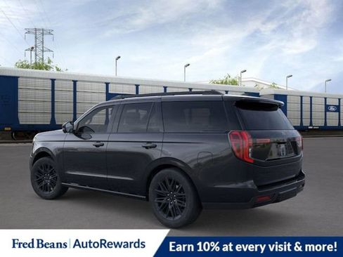 New 2026 Ford Expedition Platinum image 5