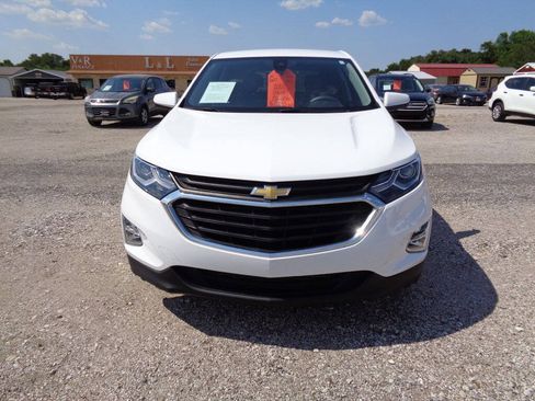 Used 2021 Chevrolet Equinox LT FWD image 2
