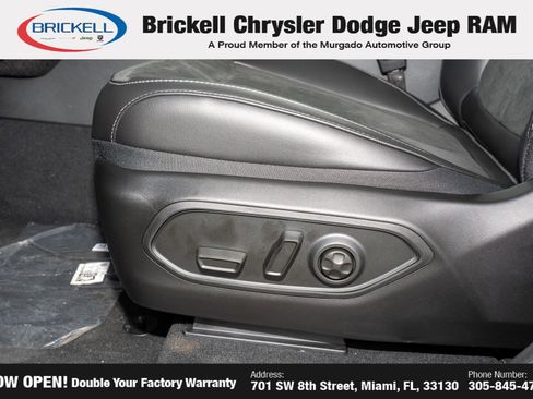 New 2025 Jeep Grand Cherokee L Altitude image 32