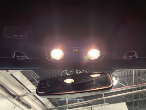 Used 2019 Ford Mustang GT Premium RWD image 22