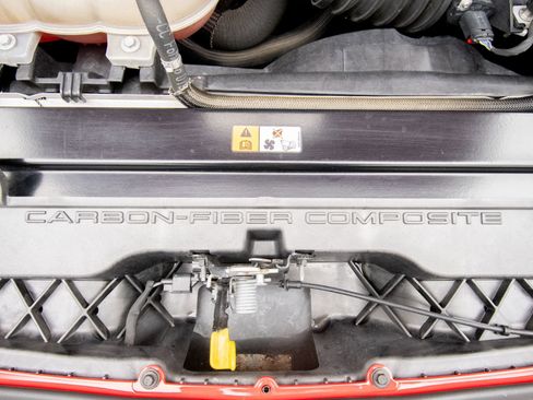 Used 2016 Ford Mustang Shelby GT350 w/ Technology Package image 25