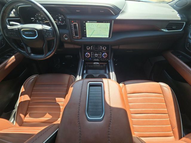 Used 2023 GMC Yukon Denali Ultimate AWD/4WD image 21