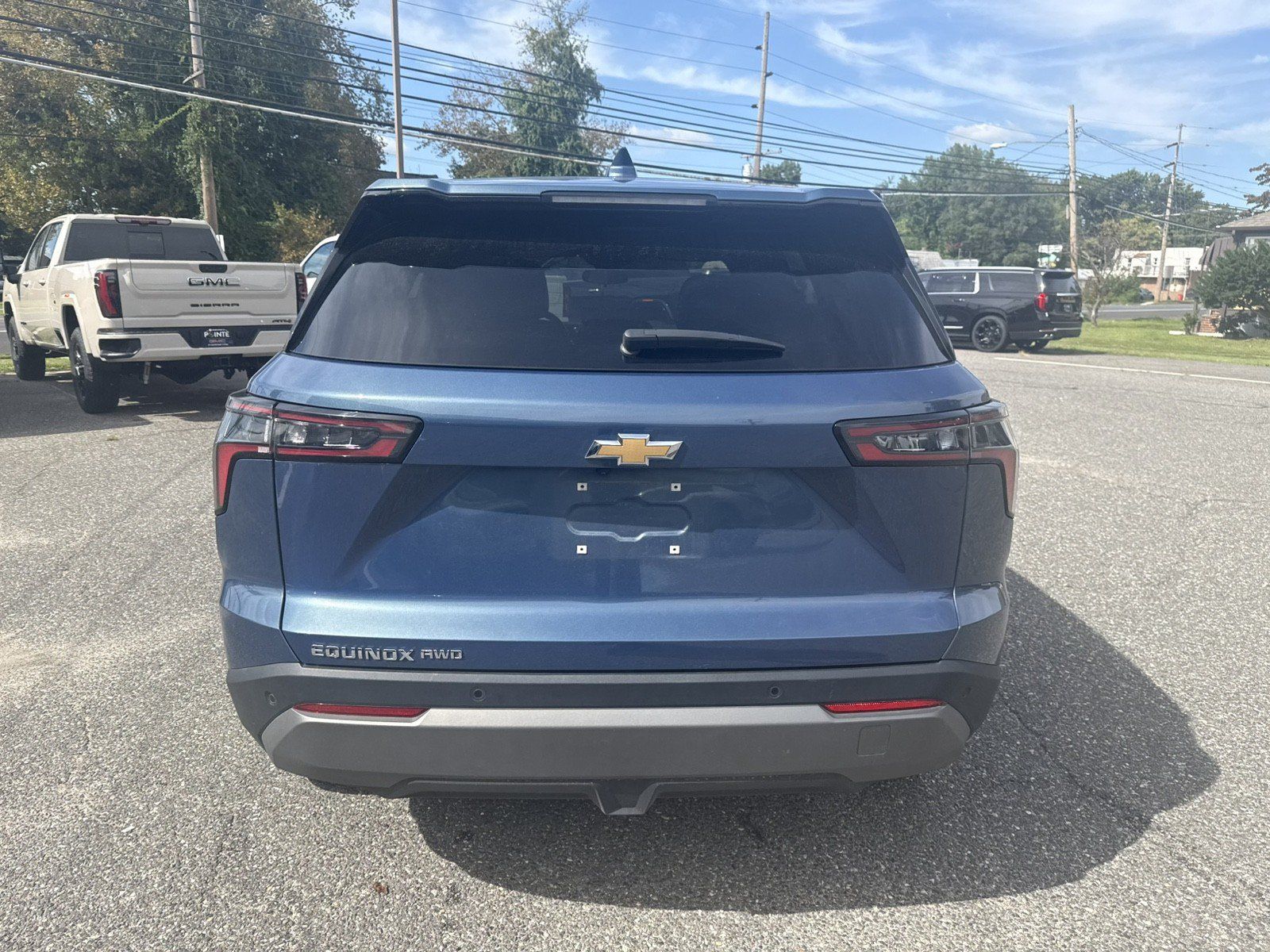 Used 2026 Chevrolet Equinox LT AWD/4WD image 4