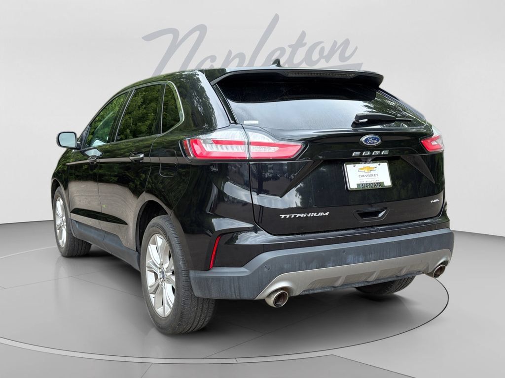 Used 2022 Ford Edge Titanium AWD/4WD image 7
